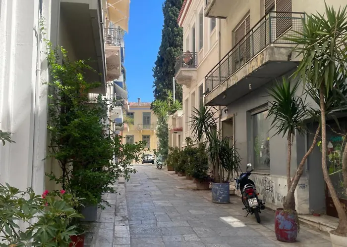 Syntagma Plaka Studio 1
