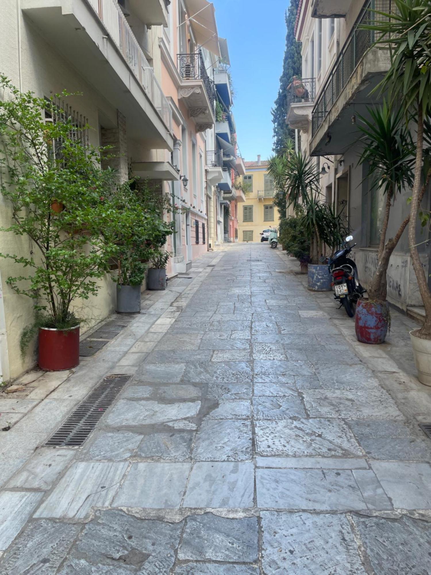 Syntagma Plaka 1